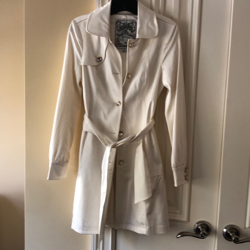 Stretch satin cream jacket duster